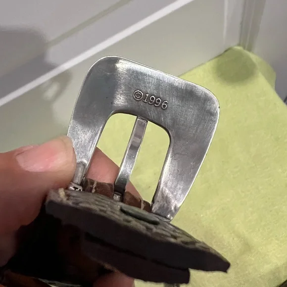 Brown Leather Belt with Silver Buckle. 36 - Picture 7 of 8